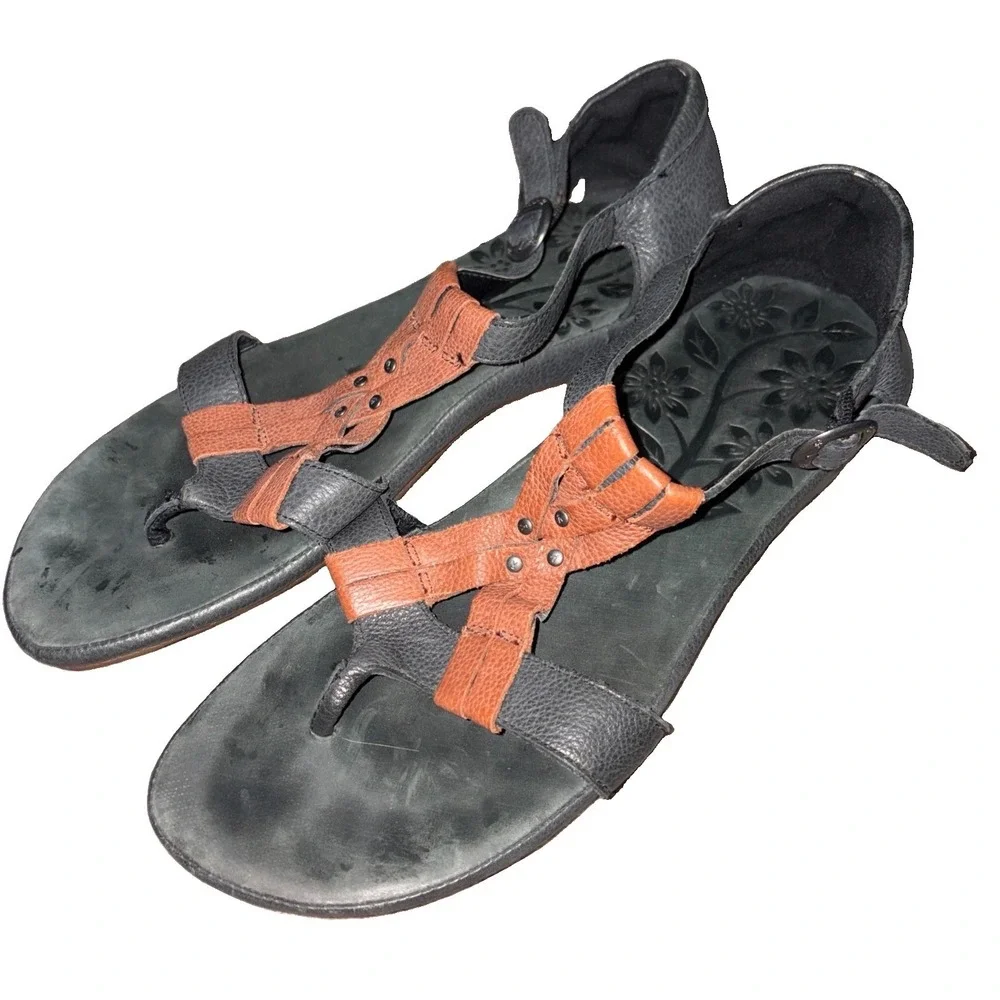 KEEN City Or Palms T- Strap leather sandals Size 11 Gladiator Style Black-brown